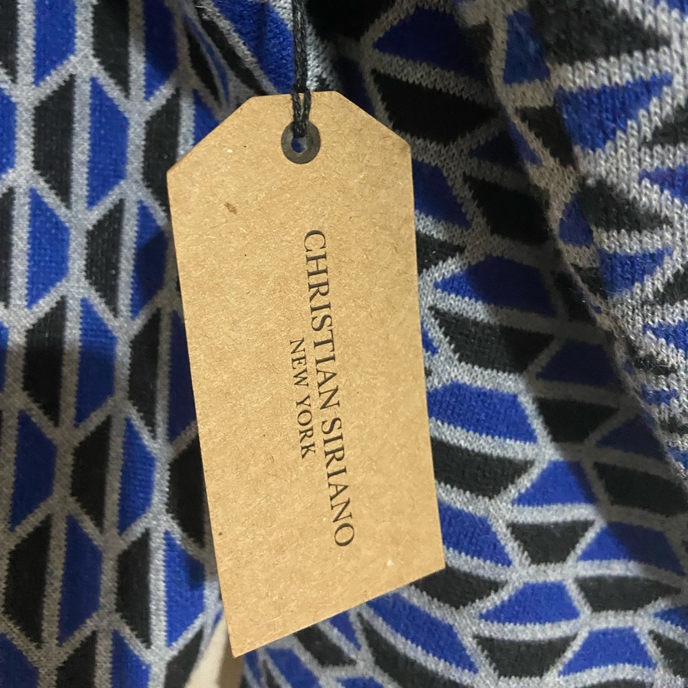 New blue grey pattern sweater - Picture 3 of 3